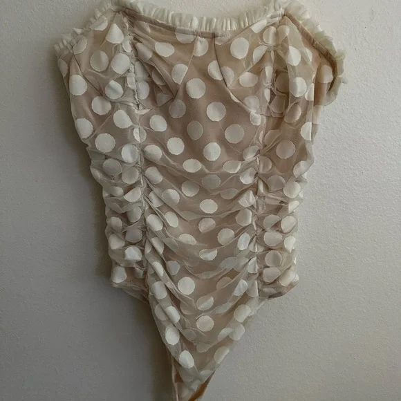 Revolve Lace Polkadot Bodysuit M - Picture 3 of 3